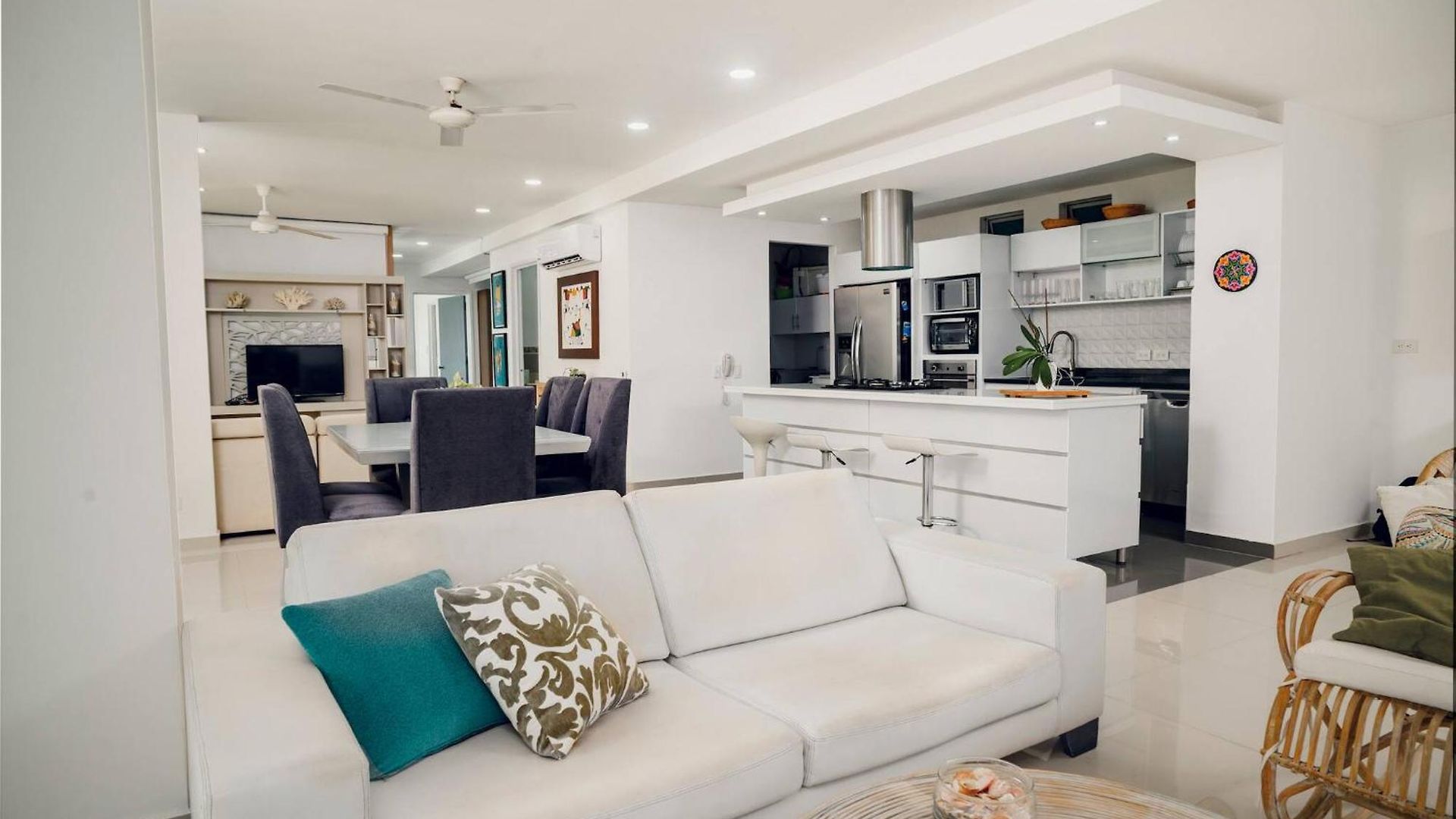 Apartamento Beachfront In *