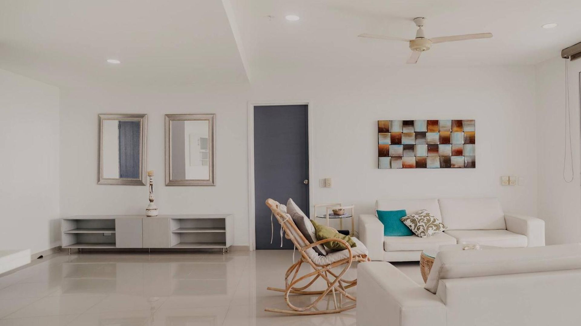 Apartamento Beachfront In *