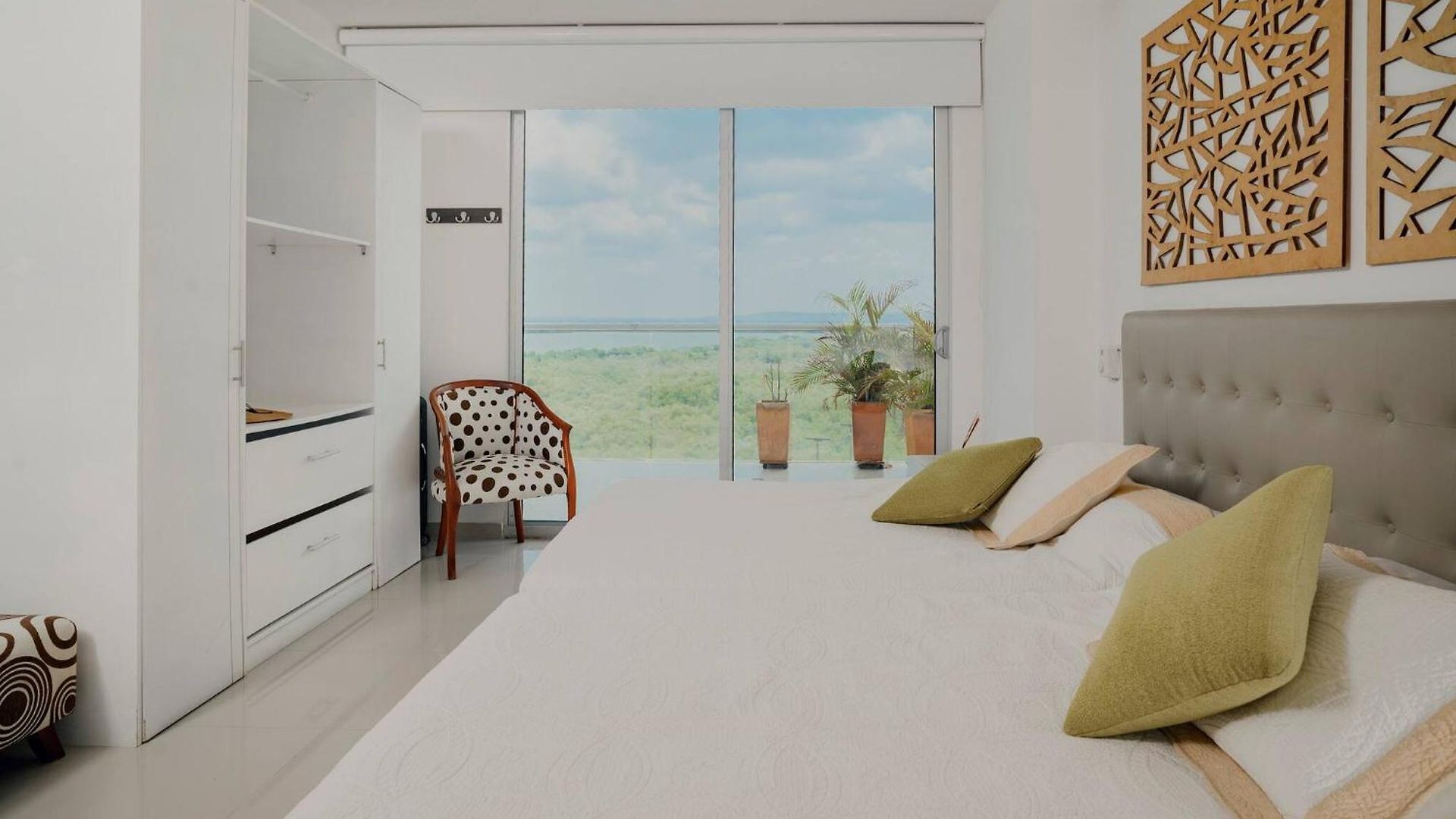 Beachfront In Cartagena
