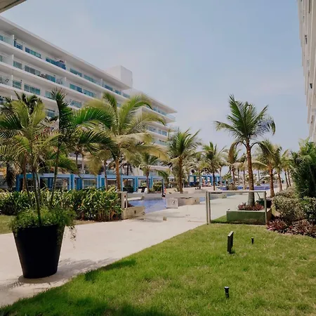 Beachfront In Apartment Cartagena