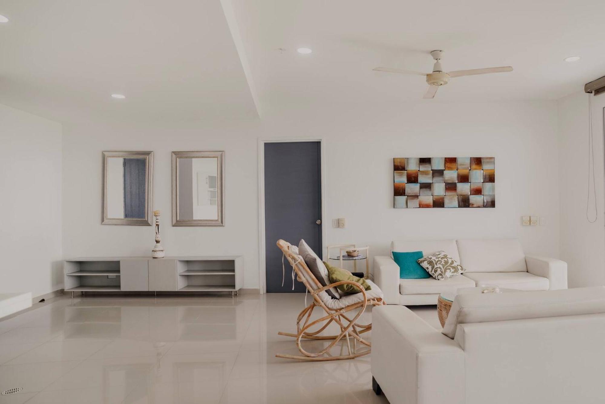 Apartamento Beachfront In *