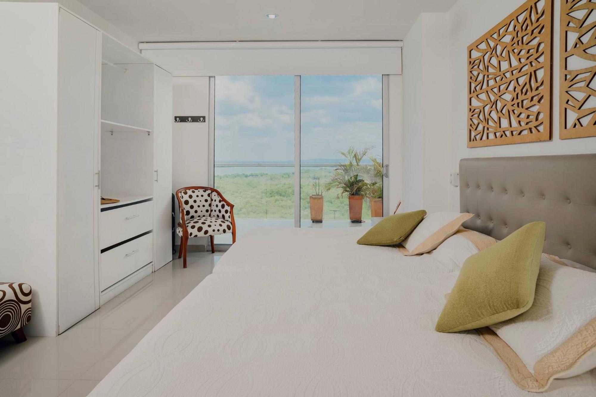 Beachfront In Cartagena