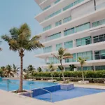 Beachfront Condo In Cartagena