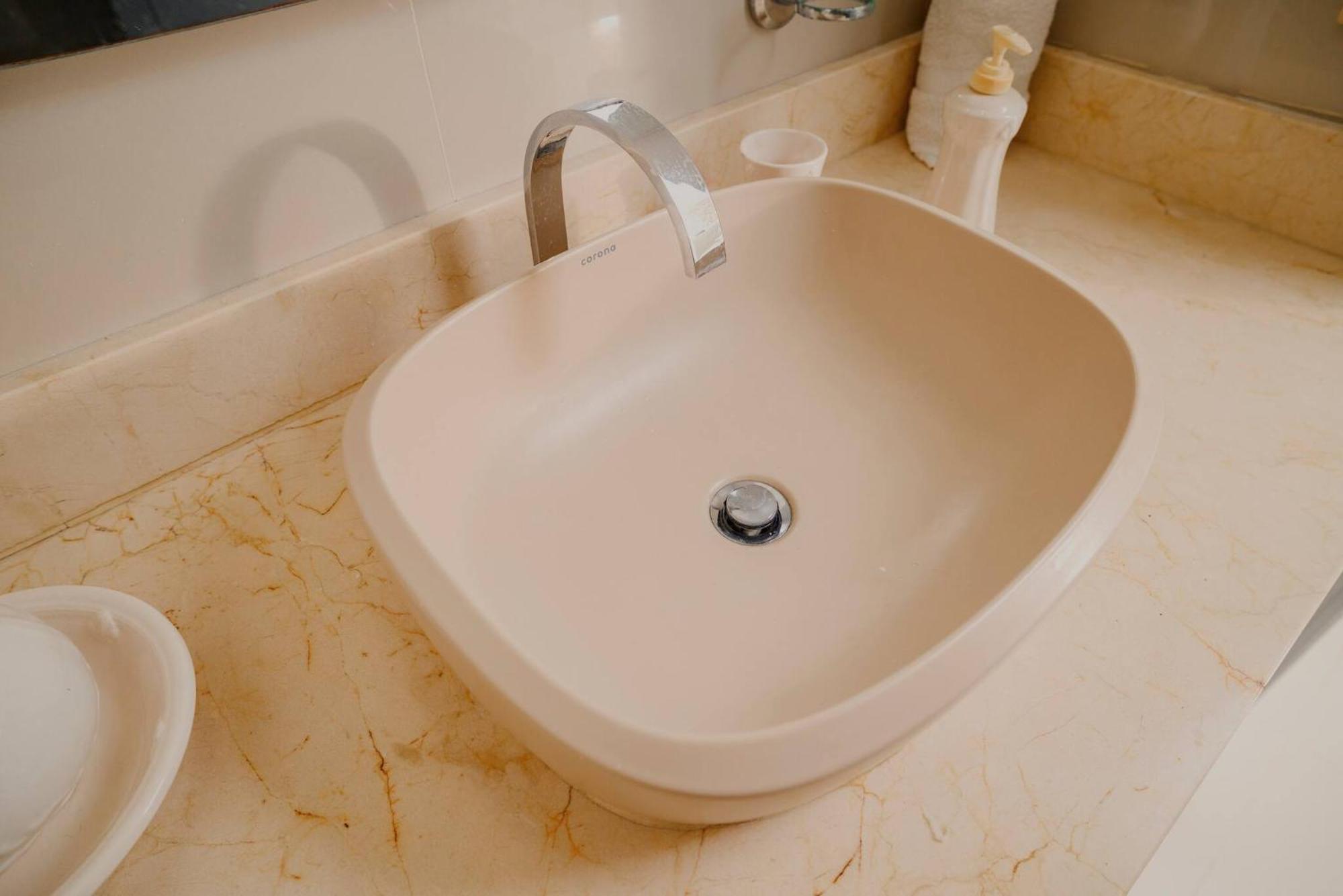 Apartment Beachfront In *